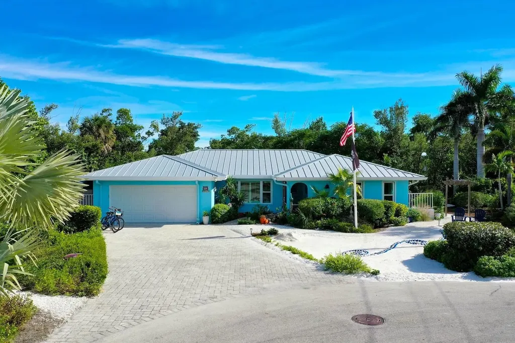 1076 Captains Walk Street Sanibel FL 33957