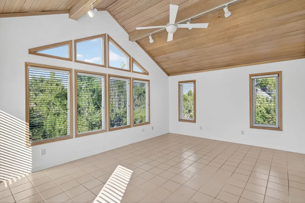 4400 Gulf Pines Drive Sanibel FL 33957