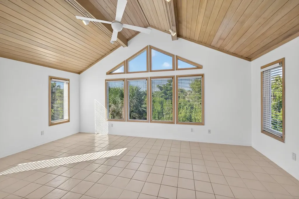 4400 Gulf Pines Drive Sanibel FL 33957