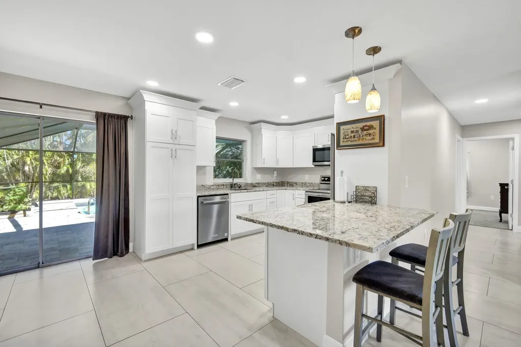 1737 Serenity Lane Sanibel FL 33957