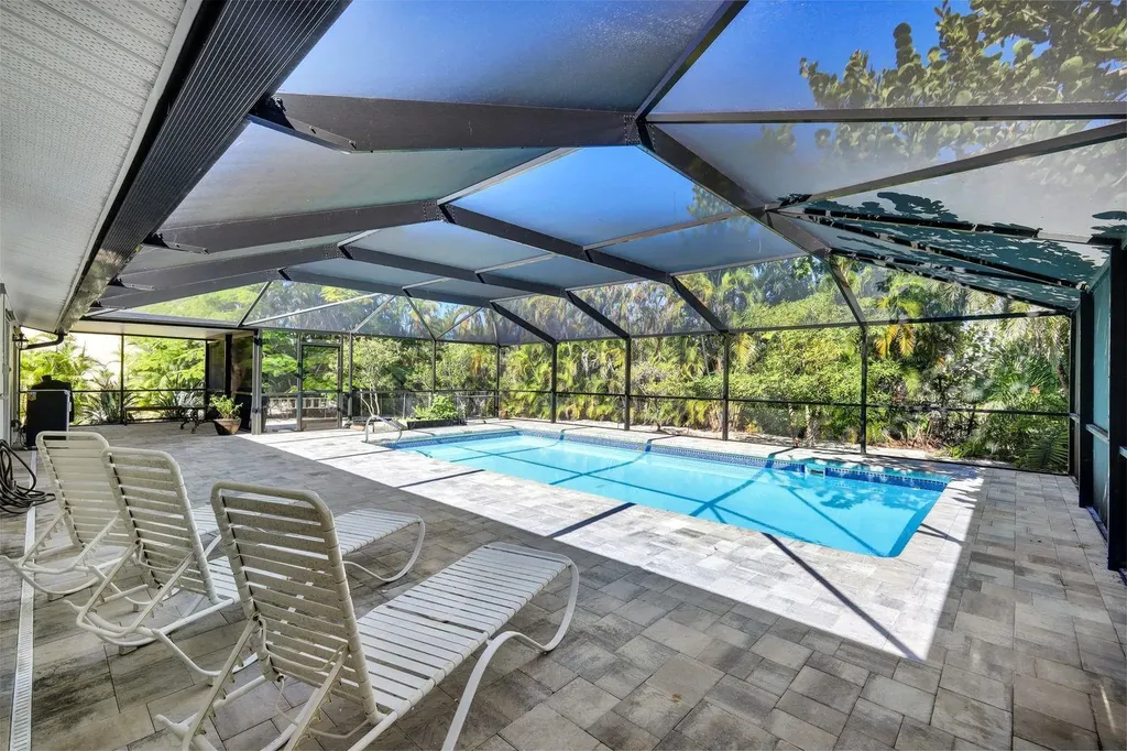 1737 Serenity Lane Sanibel FL 33957