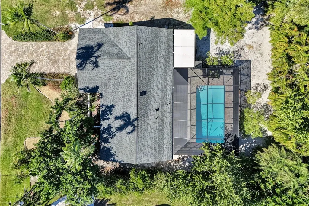 1737 Serenity Lane Sanibel FL 33957