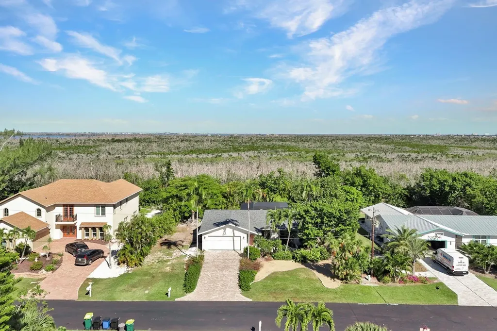 1737 Serenity Lane Sanibel FL 33957
