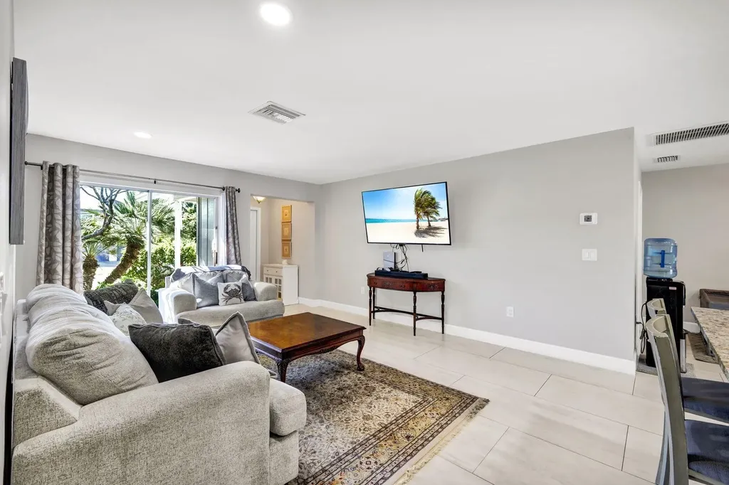 1737 Serenity Lane Sanibel FL 33957