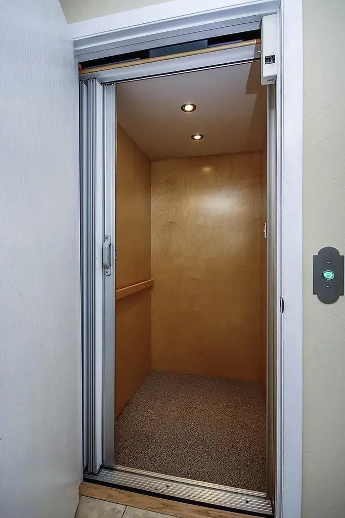 3284 Twin Lakes Lane Sanibel FL 33957-5506