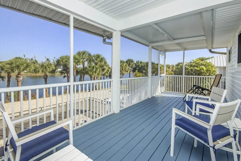 3284 Twin Lakes Lane Sanibel FL 33957-5506