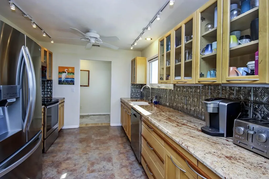 3284 Twin Lakes Lane Sanibel FL 33957-5506