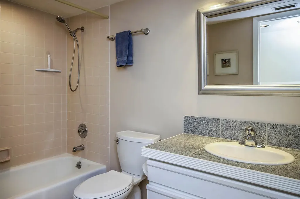 3284 Twin Lakes Lane Sanibel FL 33957-5506