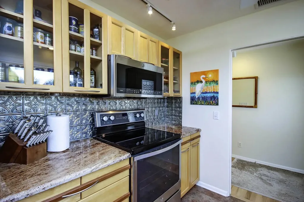 3284 Twin Lakes Lane Sanibel FL 33957-5506