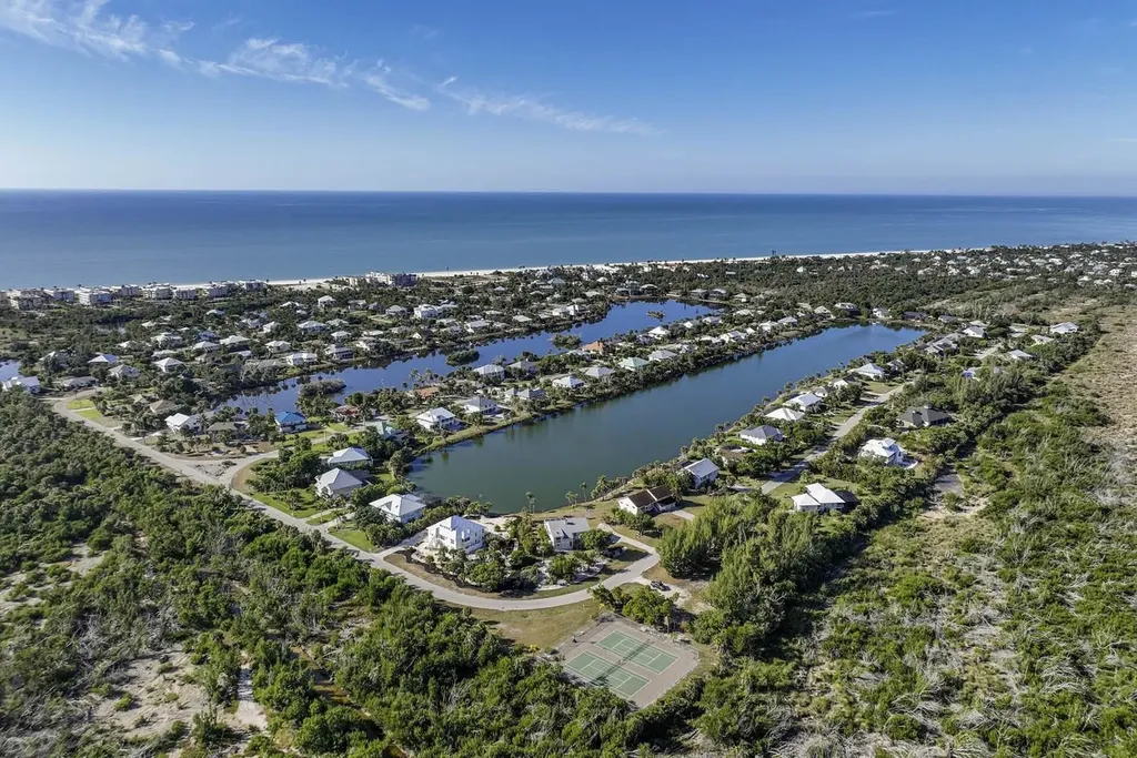 3284 Twin Lakes Lane Sanibel FL 33957-5506