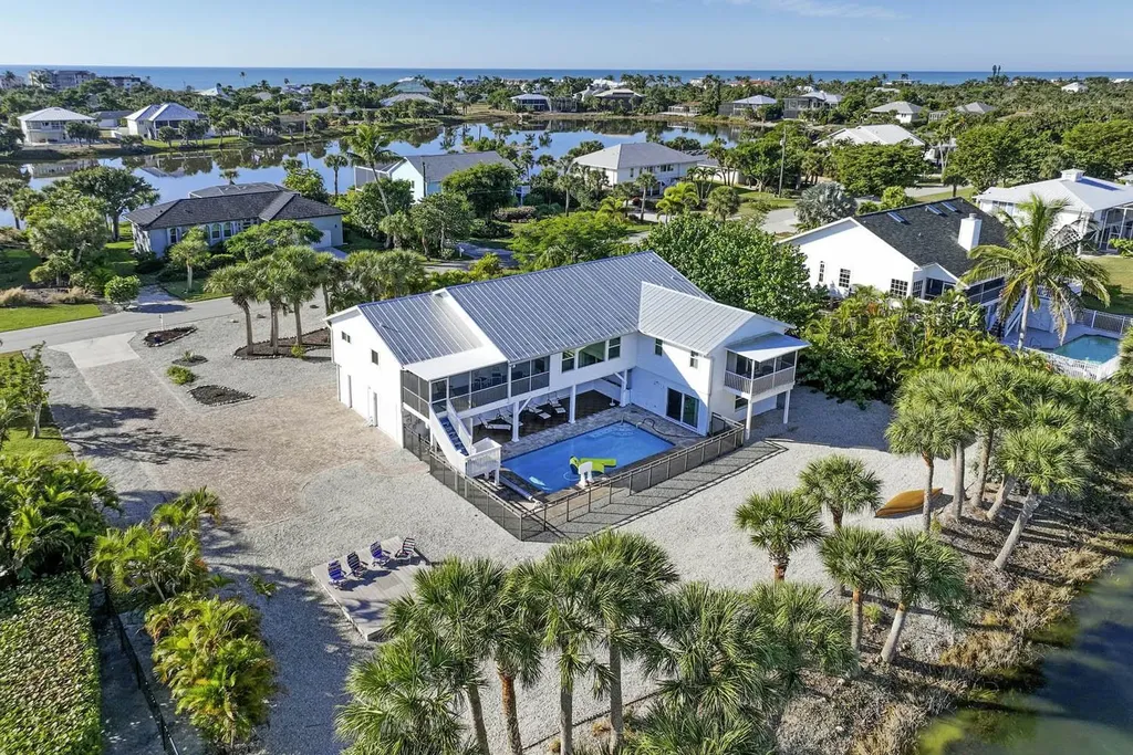 3284 Twin Lakes Lane Sanibel FL 33957-5506