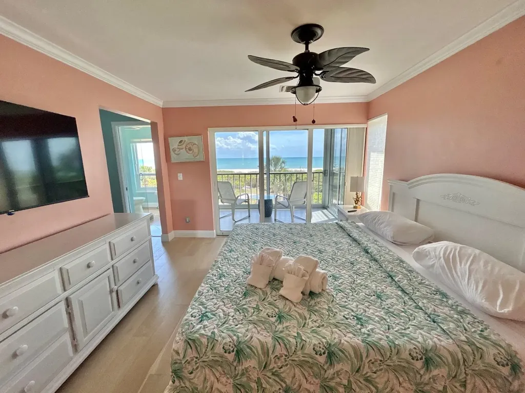 497 E Gulf Drive Sanibel FL 33957