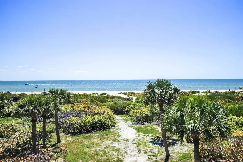 497 E Gulf Drive Sanibel FL 33957