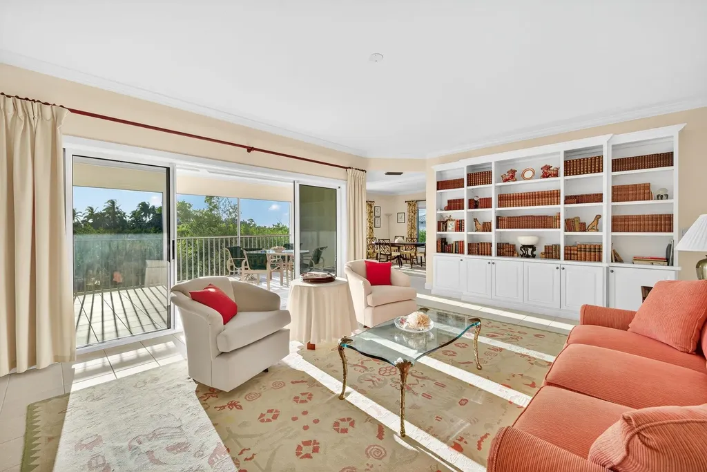 1987 My Tern Court Sanibel FL 33957