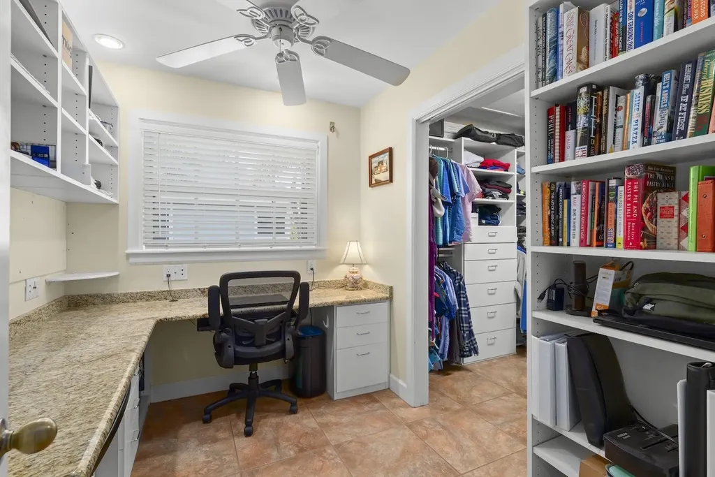 330 E Gulf Drive Sanibel FL 33957