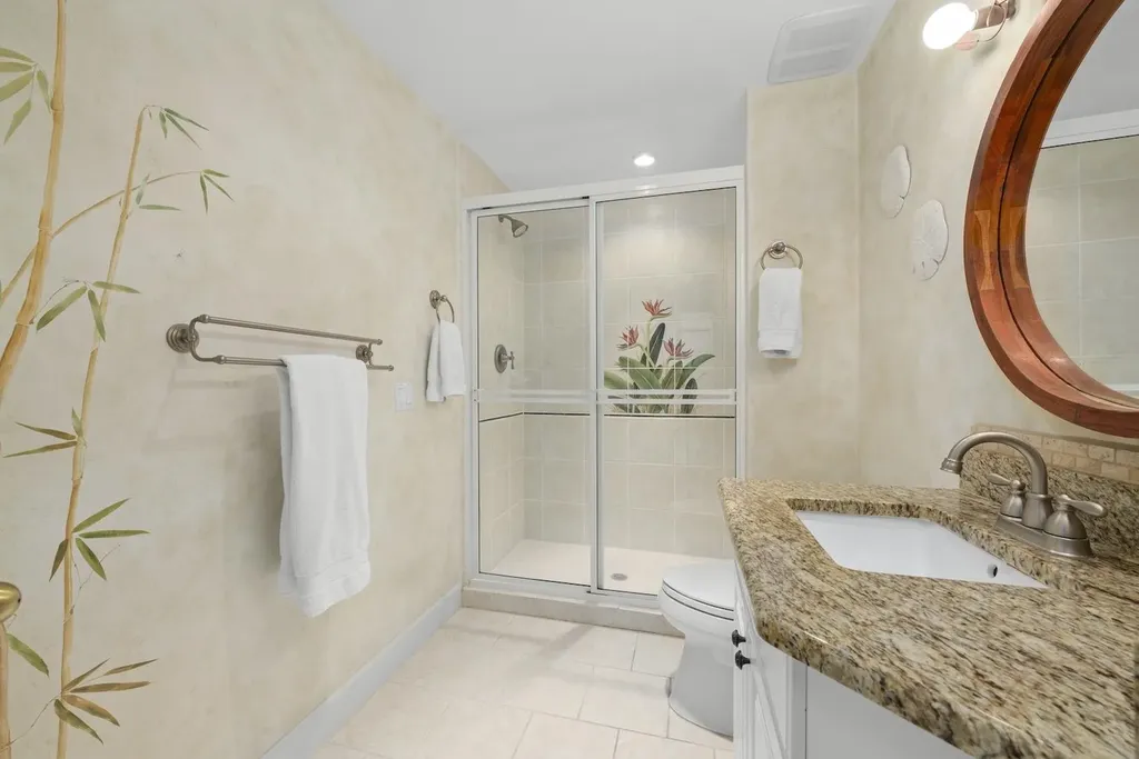 330 E Gulf Drive Sanibel FL 33957