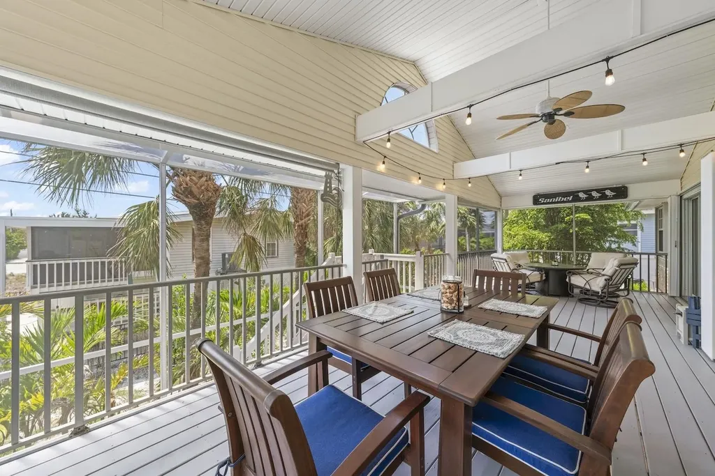 330 E Gulf Drive Sanibel FL 33957