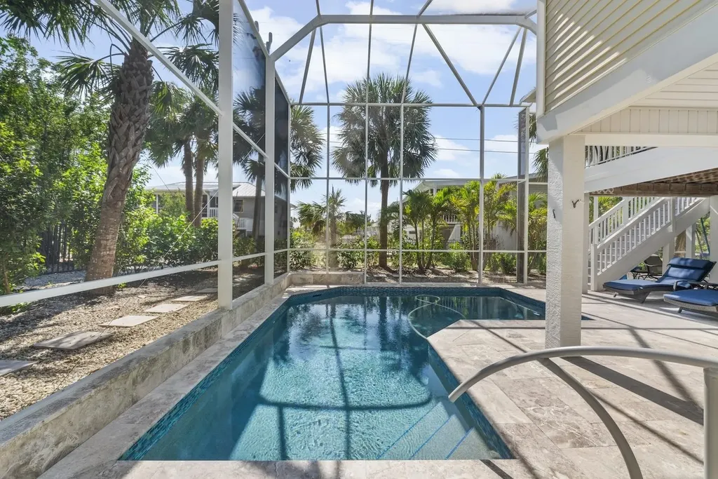 330 E Gulf Drive Sanibel FL 33957