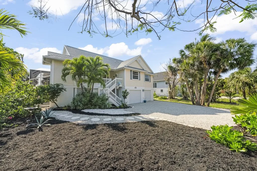 330 E Gulf Drive Sanibel FL 33957