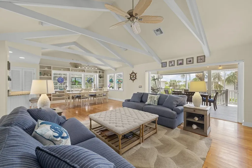 330 E Gulf Drive Sanibel FL 33957