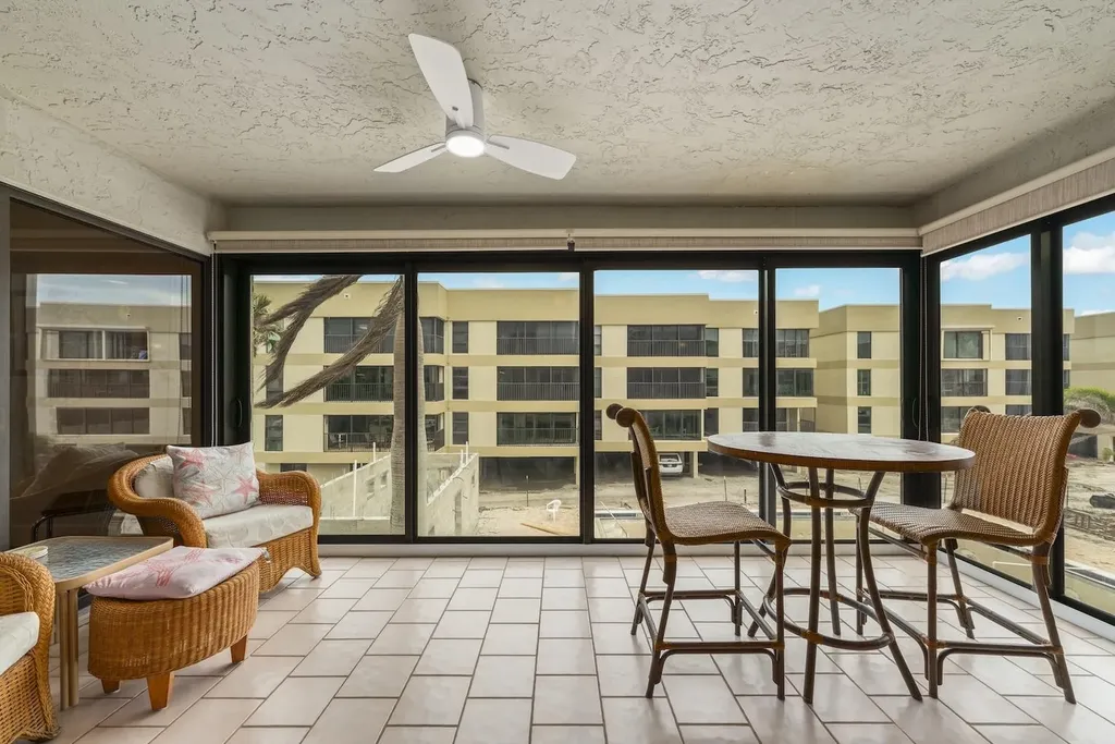 2721 W Gulf Drive Sanibel FL 33957