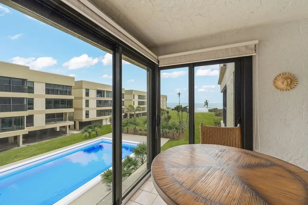 2721 W Gulf Drive Sanibel FL 33957