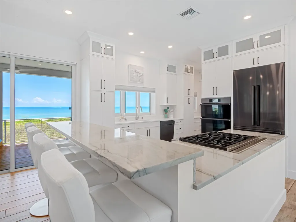 16500 Captiva Drive Captiva FL 33924