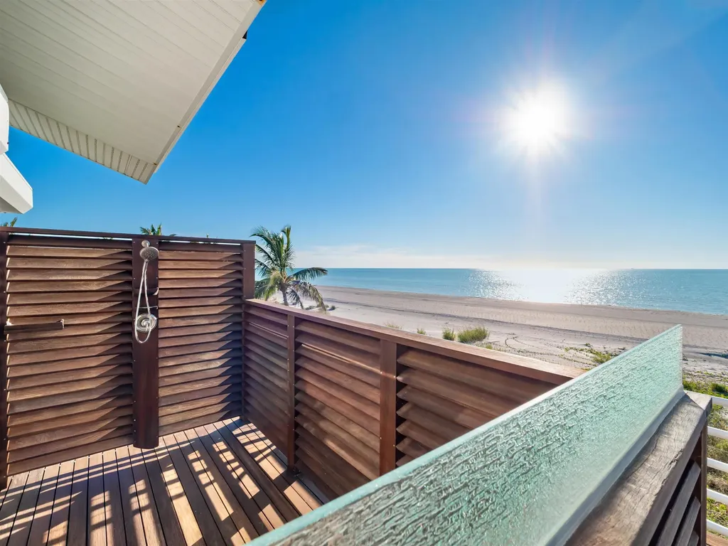 16500 Captiva Drive Captiva FL 33924