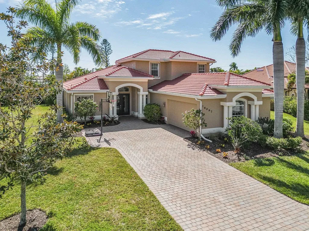 16097 Waterleaf Lane Fort Myers FL 33908