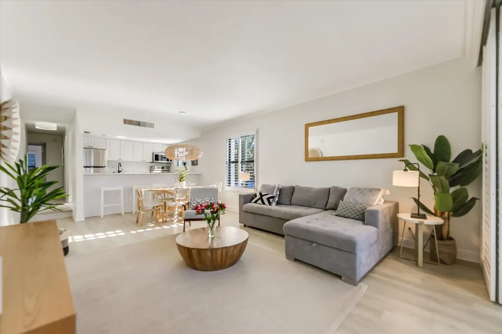 2111 Gulf Beach Villas Captiva FL 33924