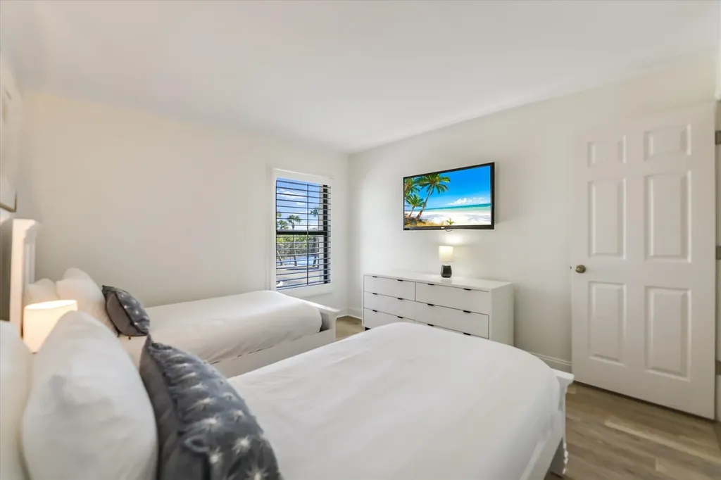 2111 Gulf Beach Villas Captiva FL 33924