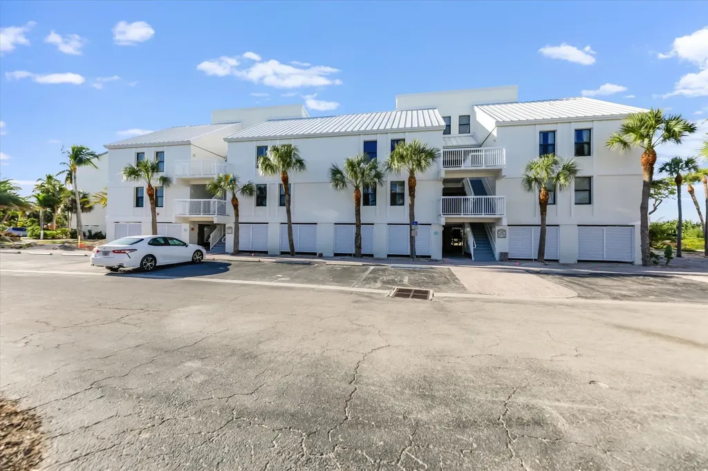 2111 Gulf Beach Villas Captiva FL 33924