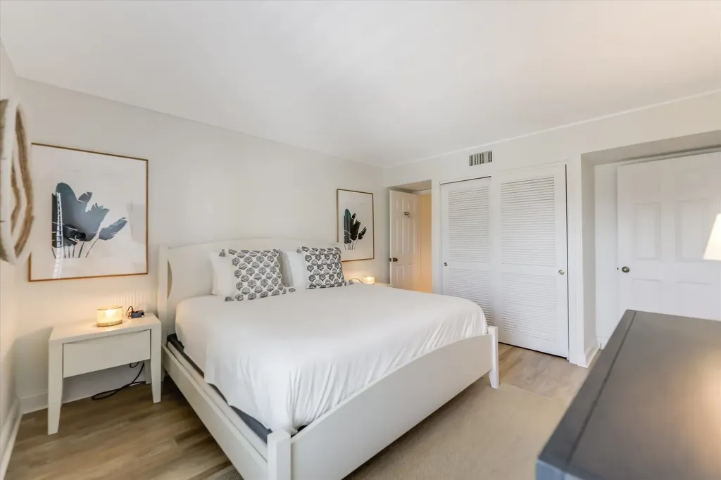 2111 Gulf Beach Villas Captiva FL 33924