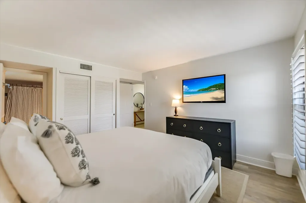 2111 Gulf Beach Villas Captiva FL 33924