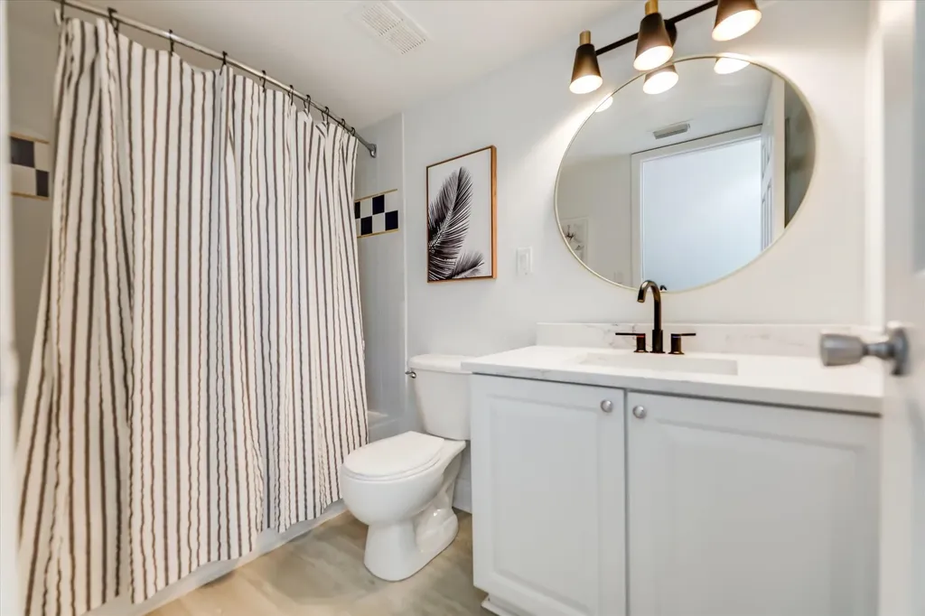 2111 Gulf Beach Villas Captiva FL 33924