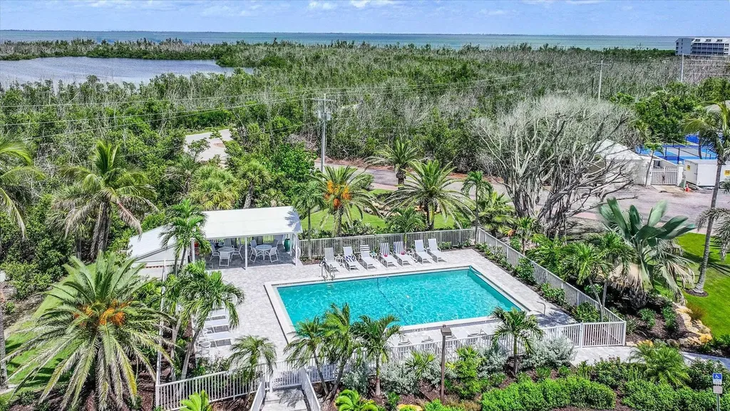 2111 Gulf Beach Villas Captiva FL 33924