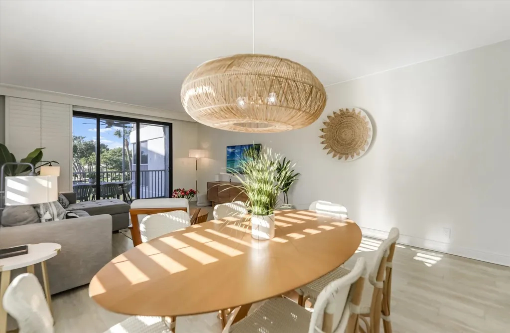 2111 Gulf Beach Villas Captiva FL 33924