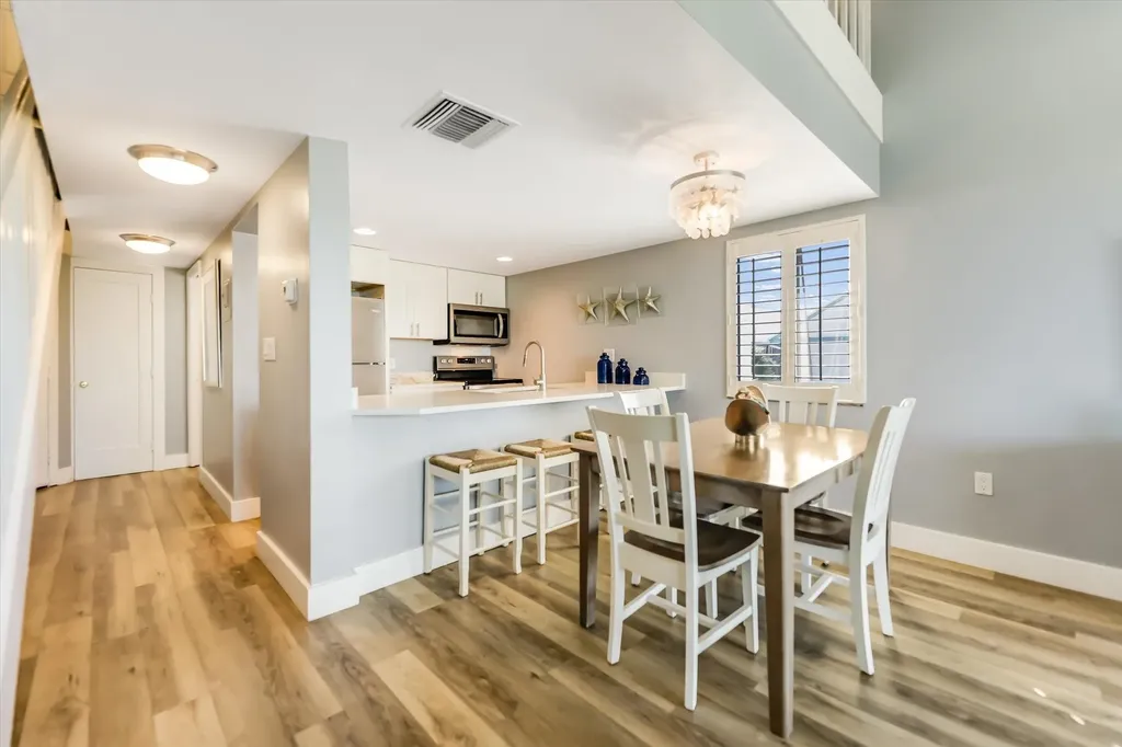 3234 Tennis Villas Captiva FL 33924