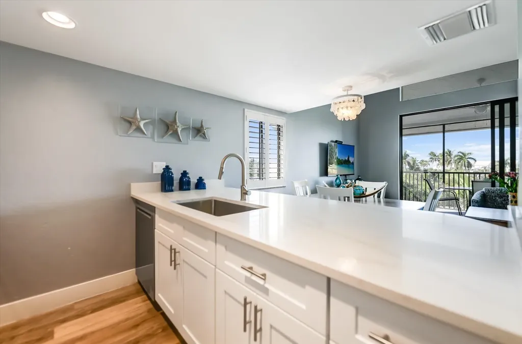 3234 Tennis Villas Captiva FL 33924