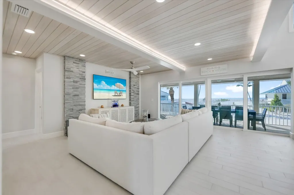 27 Beach Homes Captiva FL 33924