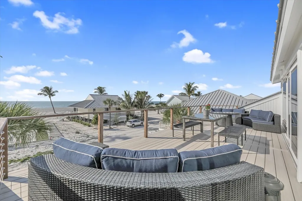 27 Beach Homes Captiva FL 33924