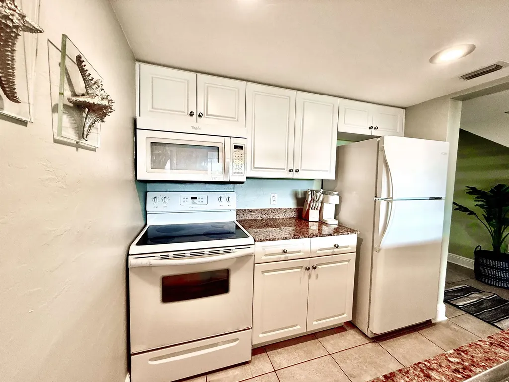 3132 Tennis Villas Captiva FL 33924