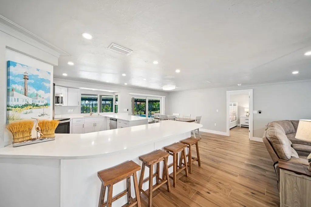 1270 Par View Drive Sanibel FL 33957