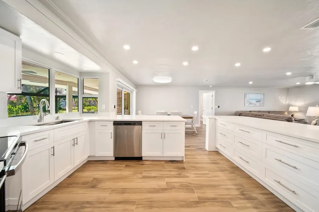 1270 Par View Drive Sanibel FL 33957