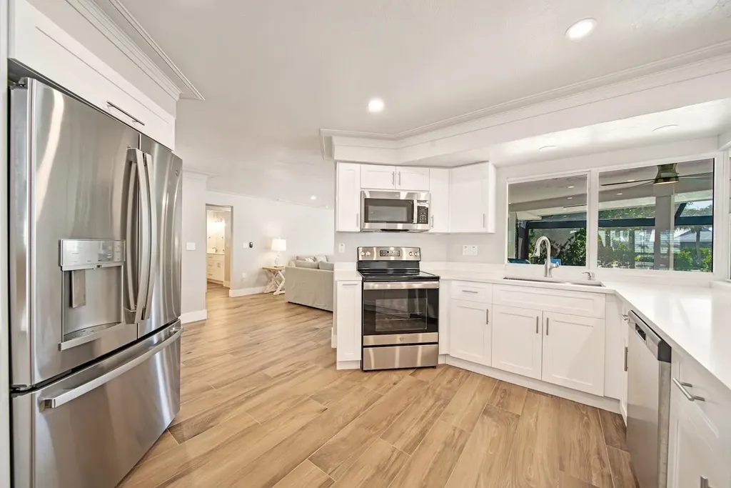 1270 Par View Drive Sanibel FL 33957