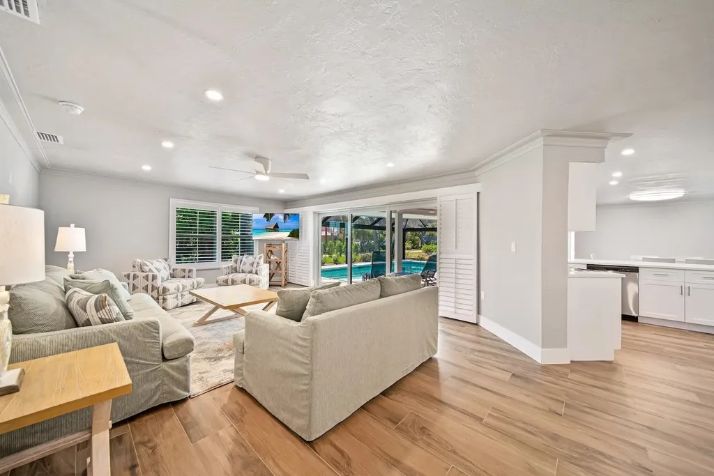 1270 Par View Drive Sanibel FL 33957