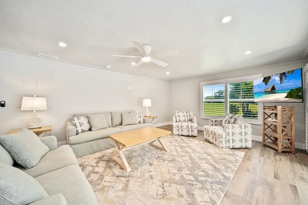1270 Par View Drive Sanibel FL 33957