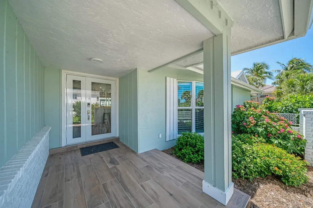 1270 Par View Drive Sanibel FL 33957