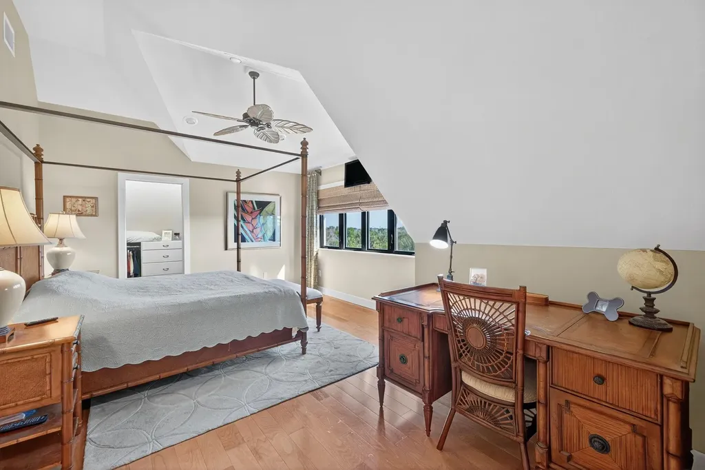698 Spartina Court Sanibel FL 33957