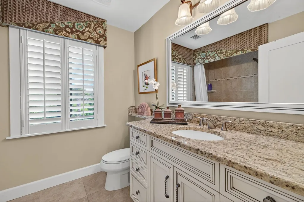 698 Spartina Court Sanibel FL 33957